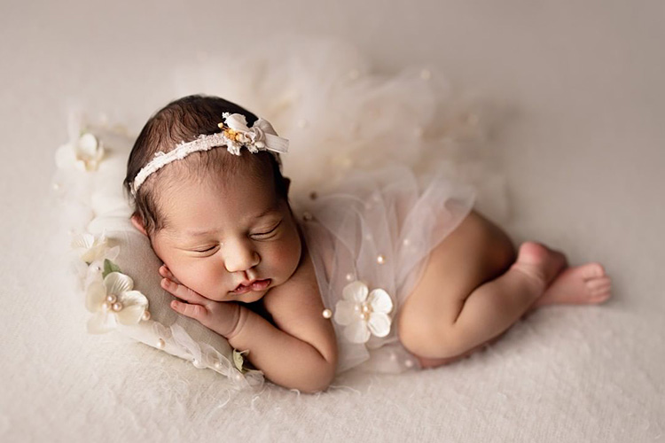 Newborn Photography  Wrap  Bla - đánh giá và giá Photography Composition